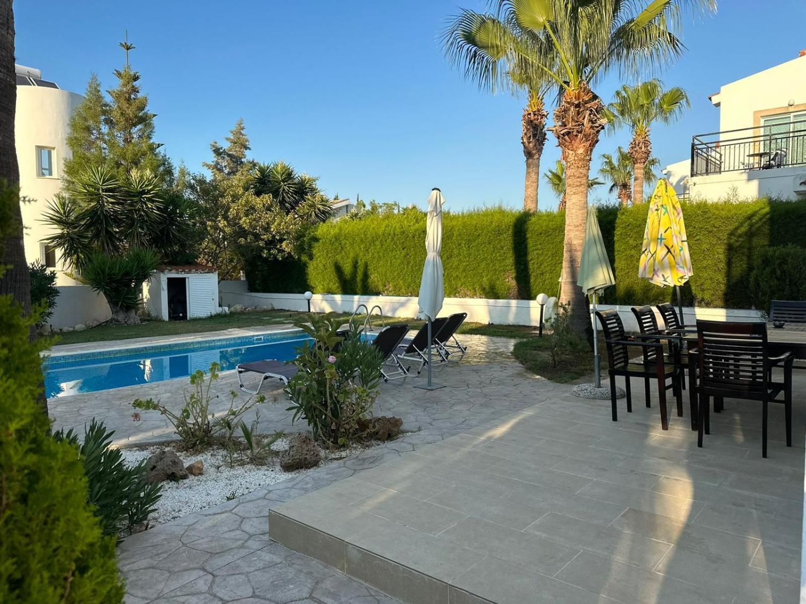 Villa Chrysanthemum Neo Chorio Exterior photo